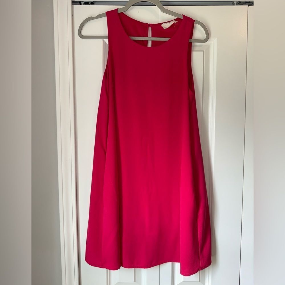 Every Size Small Women’s Pink Sleeveless Dress